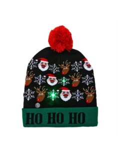 Caciula de iarna cu LED si pompom, tematica de Craciun, cu mosi, reni si fulgi de zapada, JollyMag, CZ52