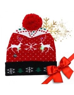 Caciula de iarna cu LED si pompom, tematica de Craciun, cu brazi, reni si fulgi de zapada, JollyMag, CZ51 2